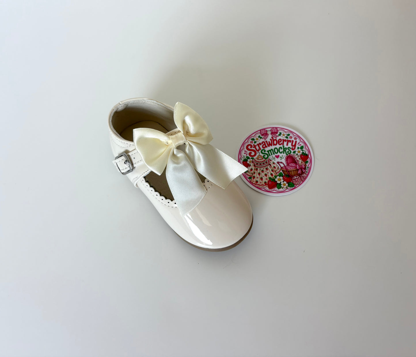 Kylie Bow Shoe Cream - Hard Sole