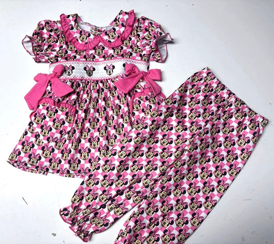 Girls Minnie Mouse Smock Pyjamas DUE THIS WEEK CLEARANCE SALE!!